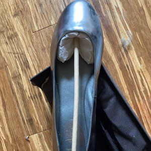 Cole Haan Dana Leather Flats (Boxed, never worn)